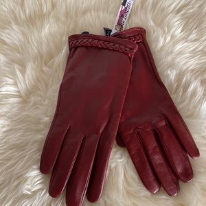 Alexandra Bartlett 100% burgundy leather gloves! Fully lined, Size L